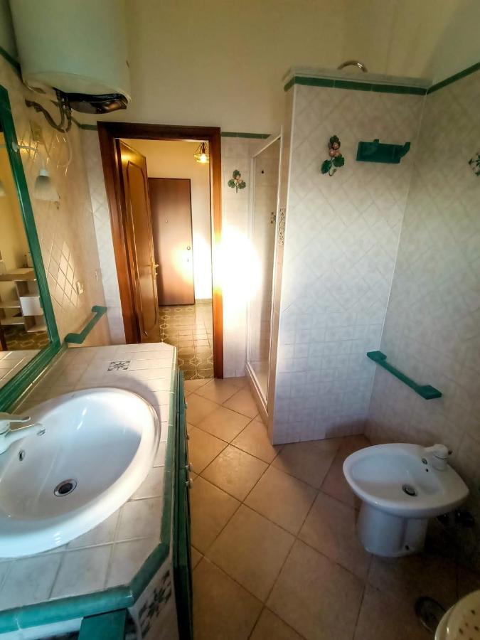 Malu House Bed & Breakfast Fiumicino Exterior photo